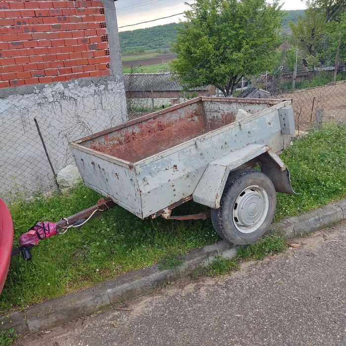 Ремарке туристическо с документи.