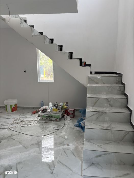 Vilă cu 4 camere, Navodari