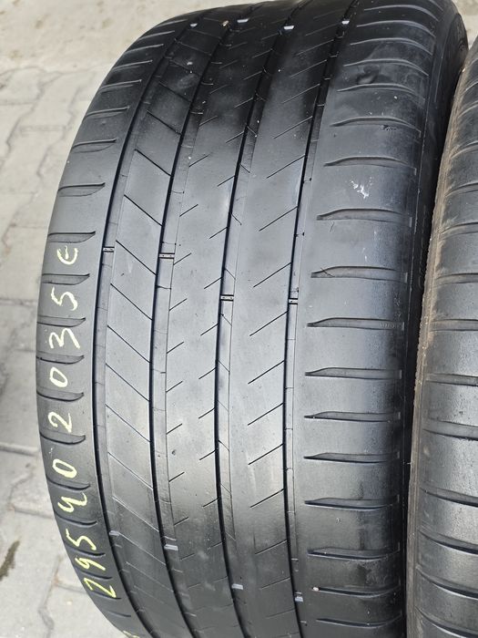 295 40 20 Michelin