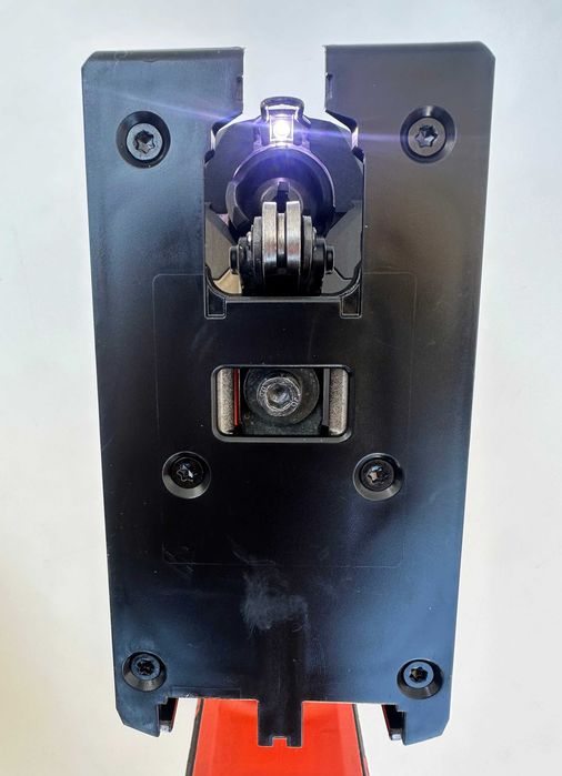 Hilti SJT 6-22 Nuron - Безчетков прободен трион /зеге 2x22V 5.10Ah