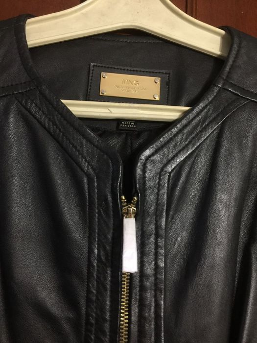 Кожаная женская куртка