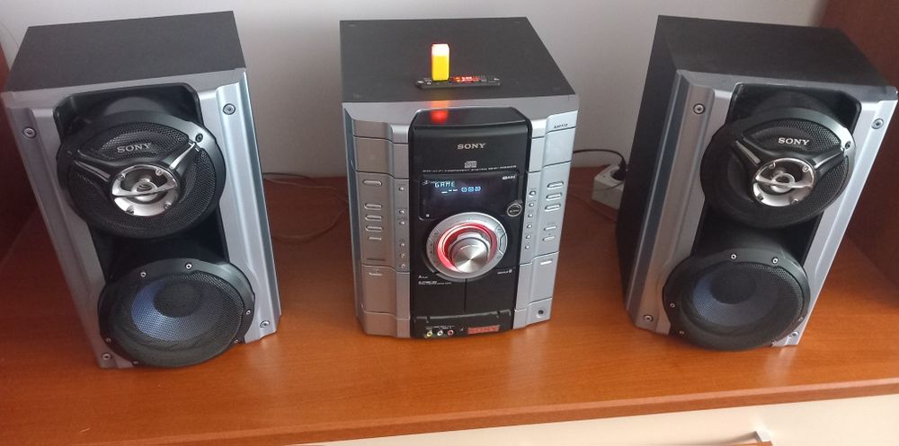 Sistem Audio SONY