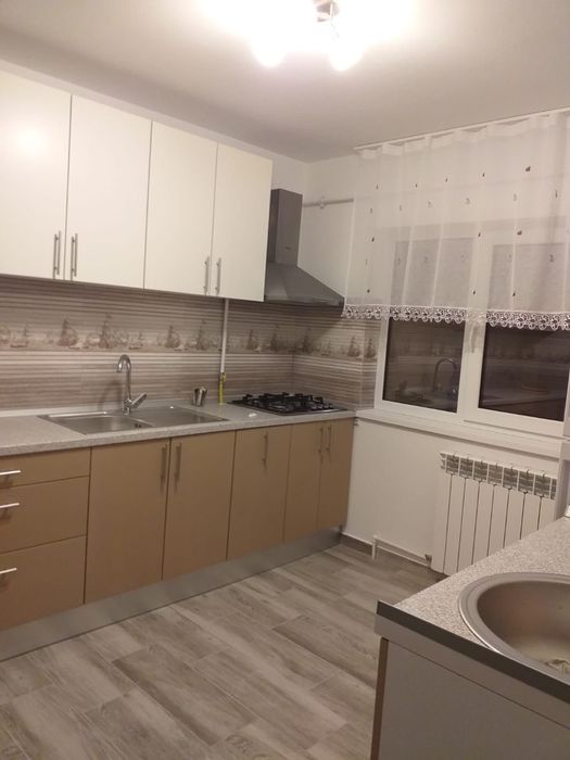 Inchiriez vila D +P+1E Mamaia Nord