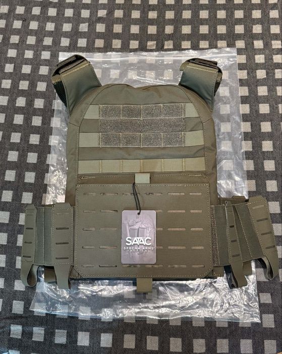 Airsoft plate carrier и маска