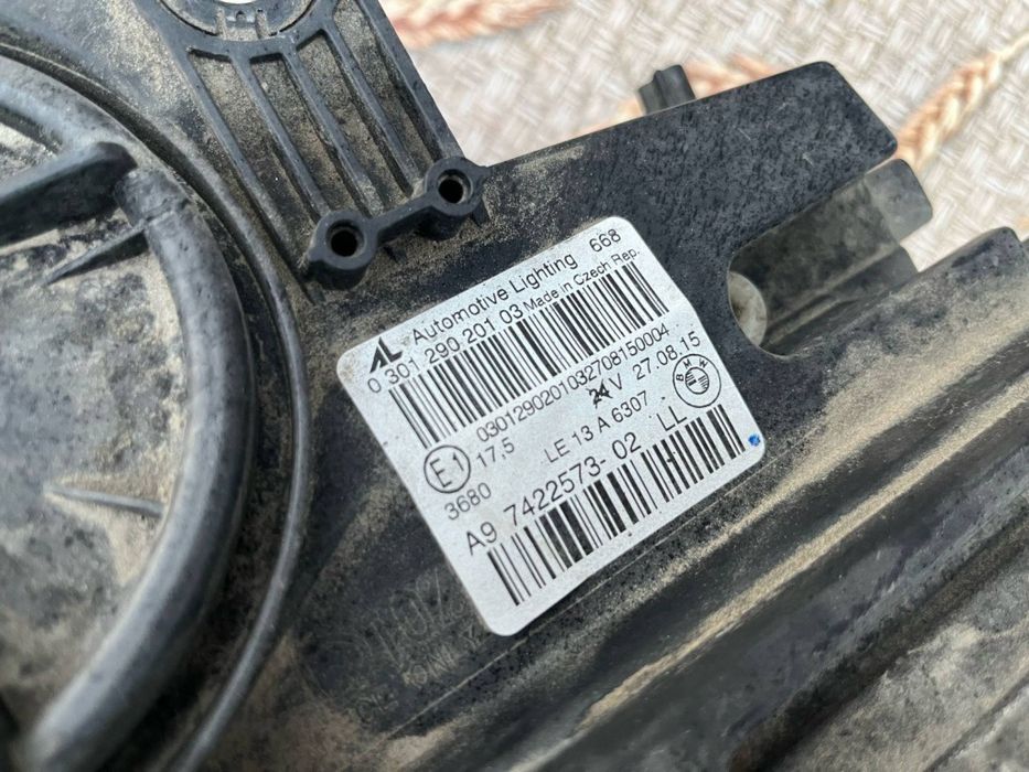 Far stanga BMW Seria 2 F46 Grantourer F45 HALOGEN