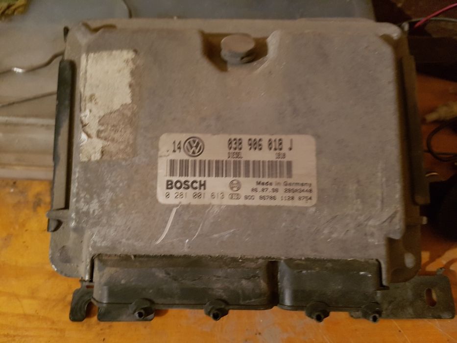 Продавам части за Голф4