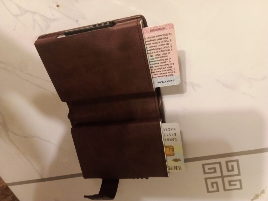 Продам кархолдер визитница