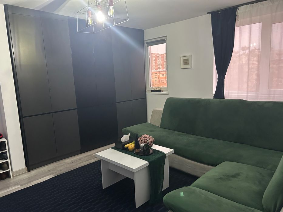 Apartament 2 camere de vanzare central Hunedoara