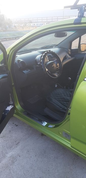 Spark сотилади нахтга