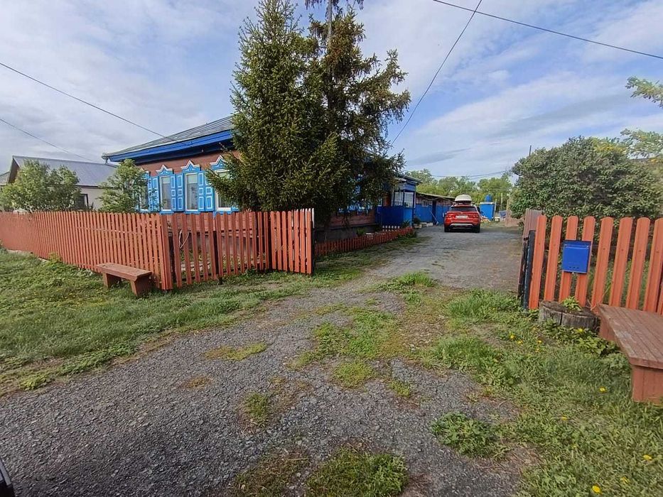 Дом в с.Петерфельд   14.500