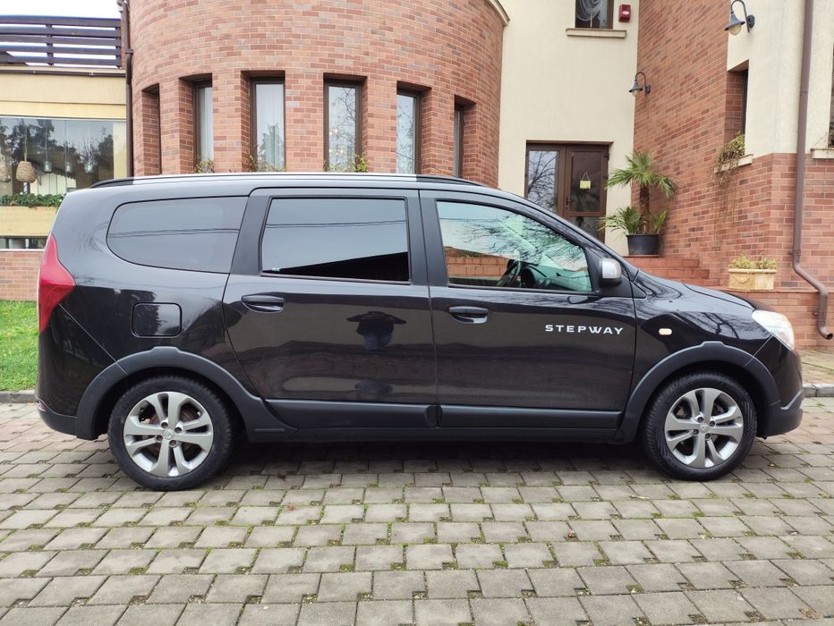 Dacia Lodgy Stepway 1.2 Benzină