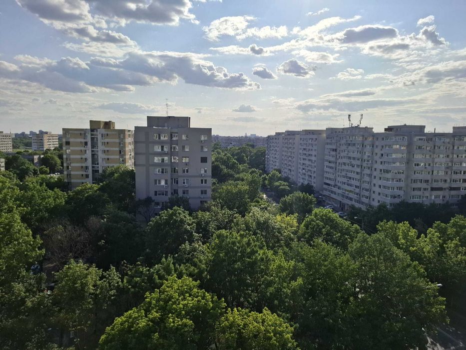 Închiriez apartament 2 camere Titan