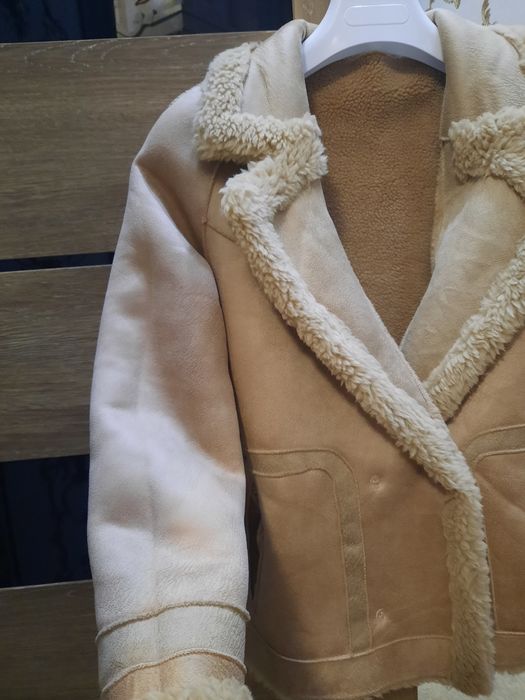 Зернисто бархатное Пальто (двухсторонний), продам за пол цены, (новое)