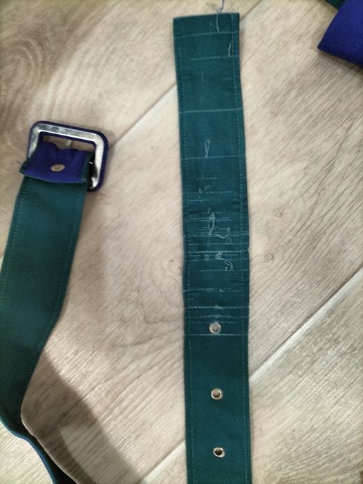 Продам костюмы 52-54размер