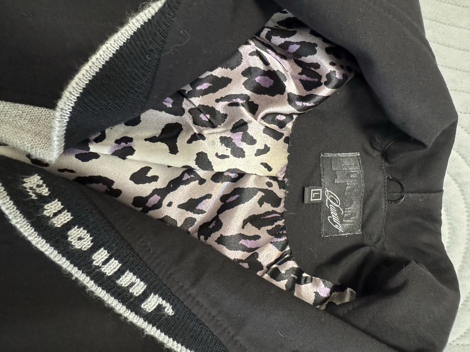 Сако Junona като ново