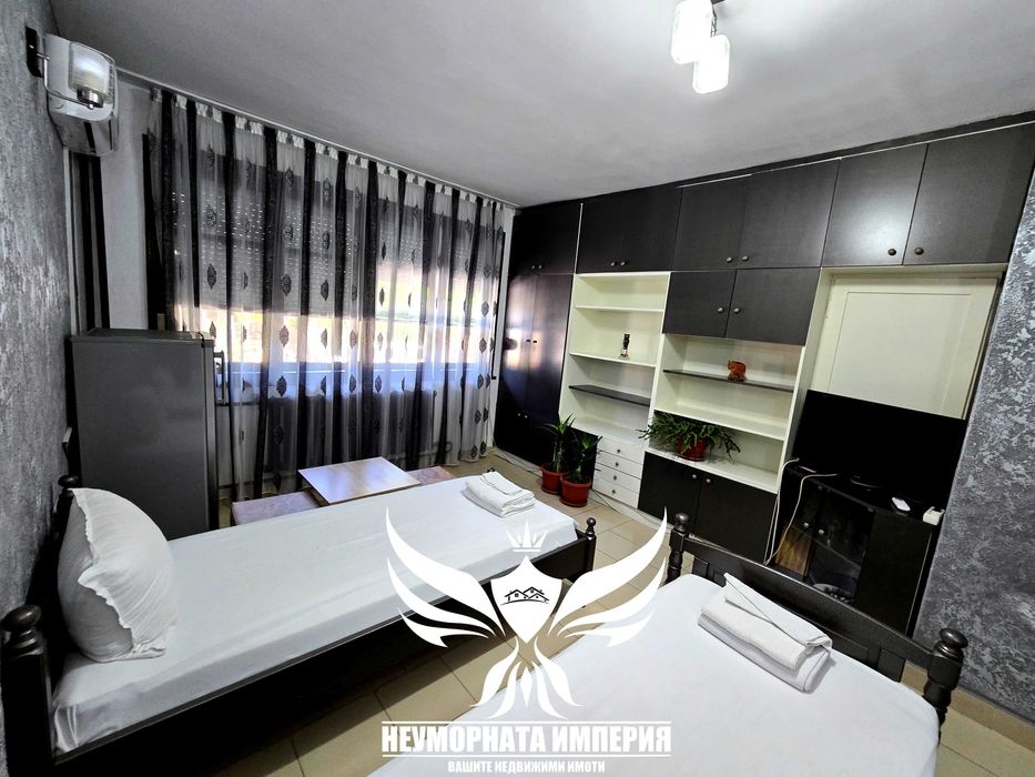 Стая за гости с три легла за нощувки/за вечер в Асеновград