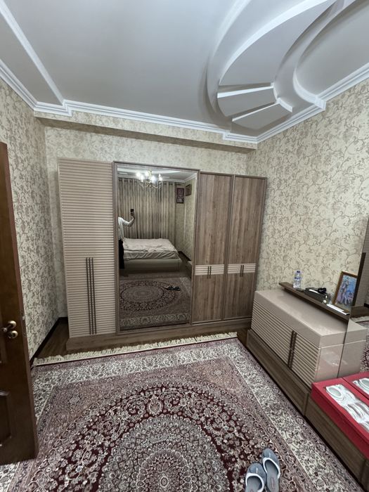 Сотилади Roison Дом Чорсу 3 хонали уй