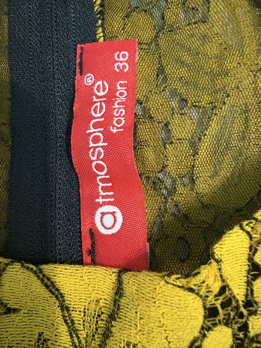 Rochie galben cu negru din tull