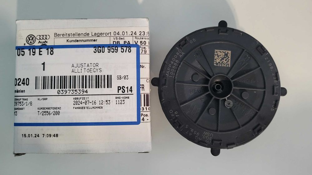 Motoras oglinda Wolkswagen Passat B8 3G0 959 578 original nou