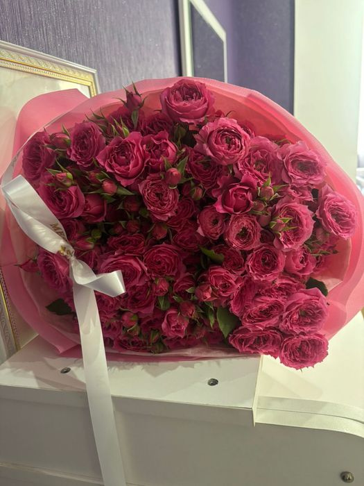 Цветы свежий. Хорошо пахнет. Цена за 5 тыс