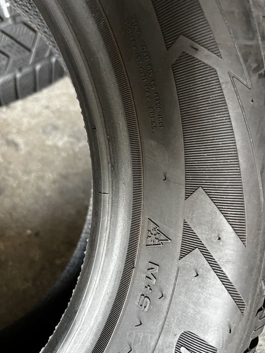 4 anvelope M+S ca NOI , 205/60/15 , GoodYear , 7.9 mm