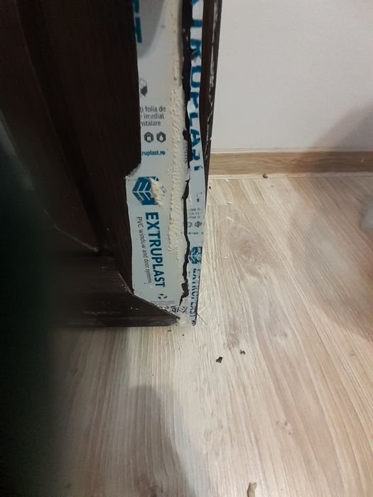 Vand ferestra termopan  5 camere