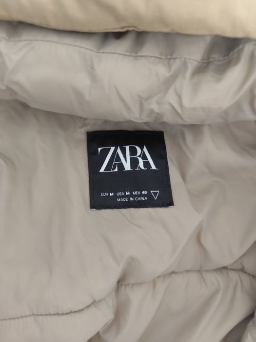 Продам куртку зара.