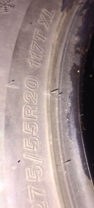 Продаётся резина 275/55/20