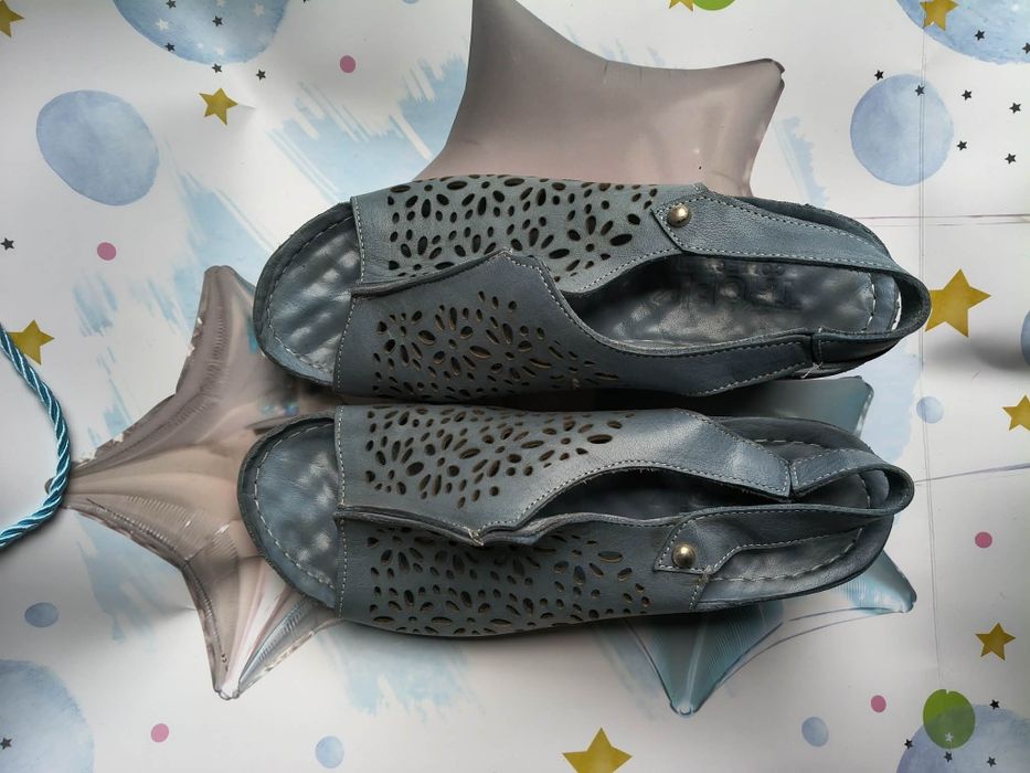 Летни сандали- различни видове