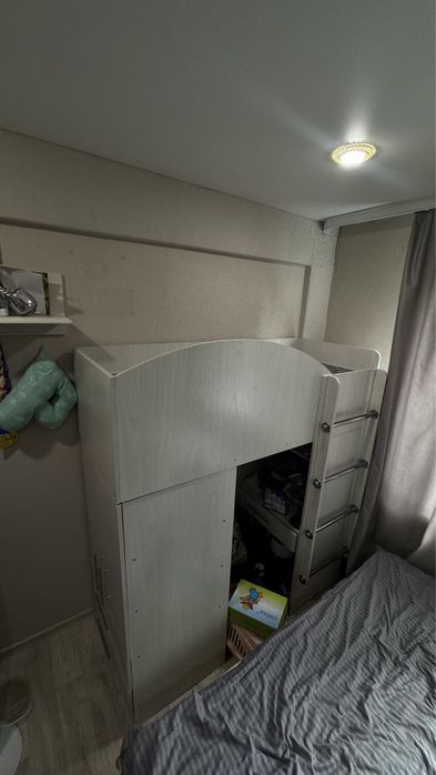 Продам детскую  кровать