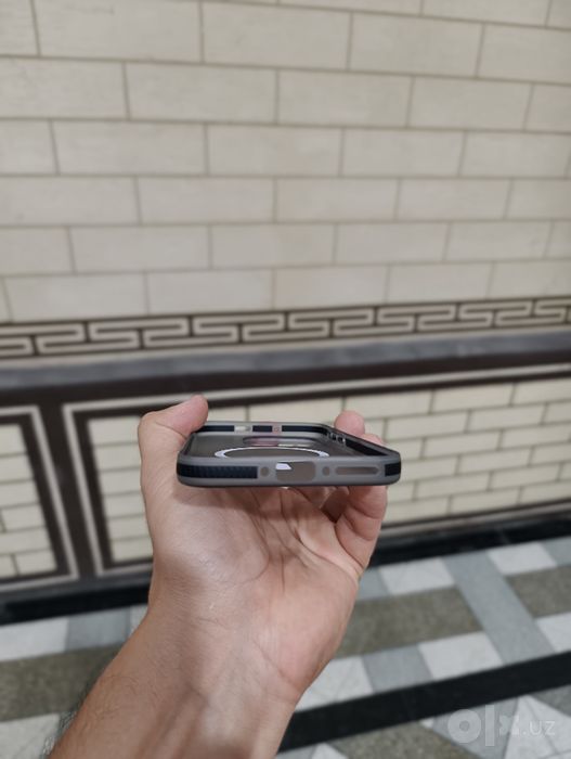 OnePlus 15 учун сифатли чехоллар сотилади