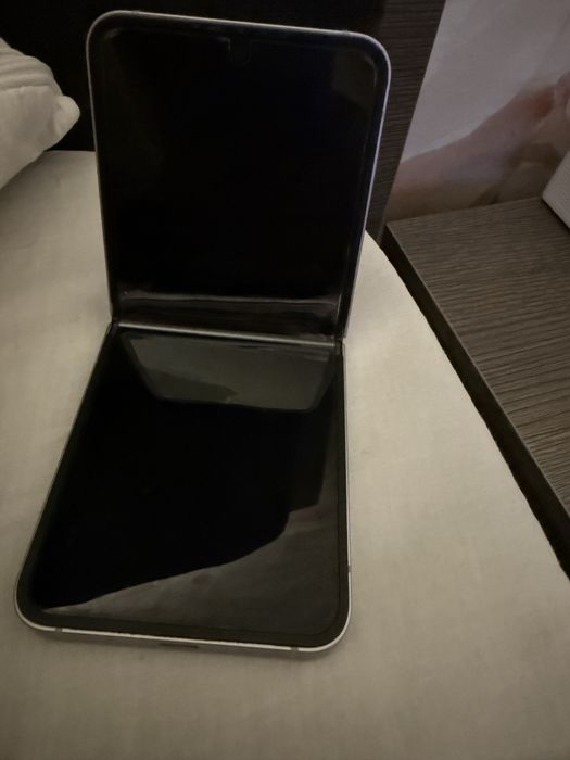 Samsung galaxy z flip 6