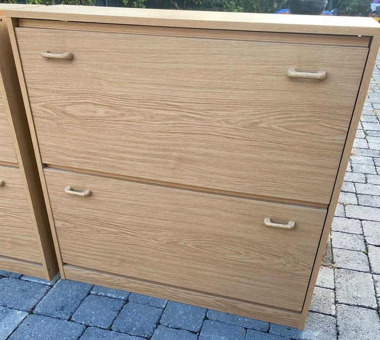 Vând pantofar în stare bună