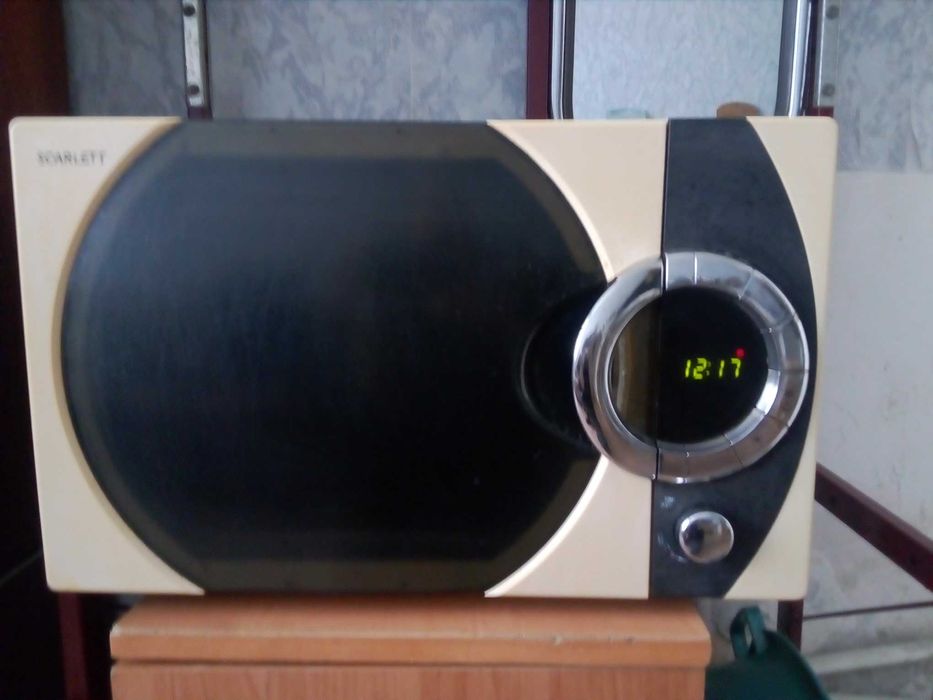 Микроволновка Scarlett