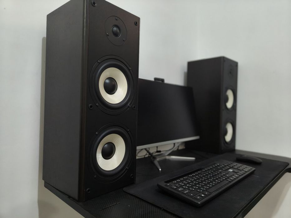 Microlab solo 7, в хорошем состоянии.