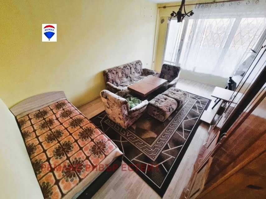 Дава се под наем Двустаен апартамент в Русе, Родина 2 - 64 кв.м за 255 € - Снимка #1