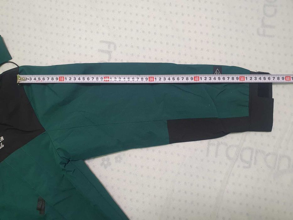 Яке ветроустойчиво есенно-зимно lee cooper маслено зелено размер М