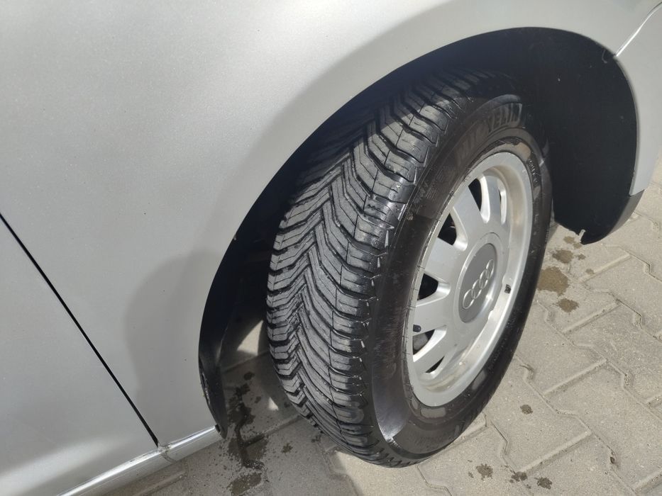 Vând Volskwagen Touran T1