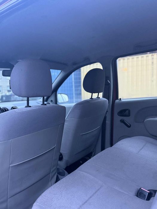 Vand logan mcv 1.5 diesel An 2006.mai multe detali la telefon