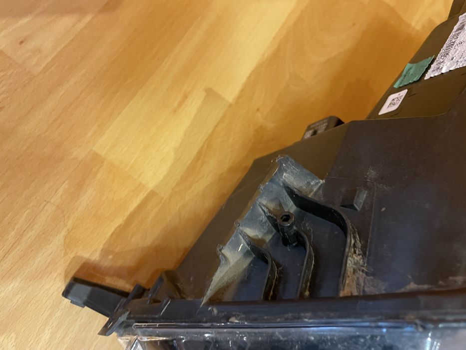 Фар ляв за Toyota Proace