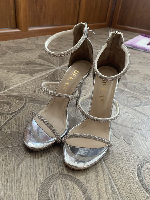 Дамски обувки