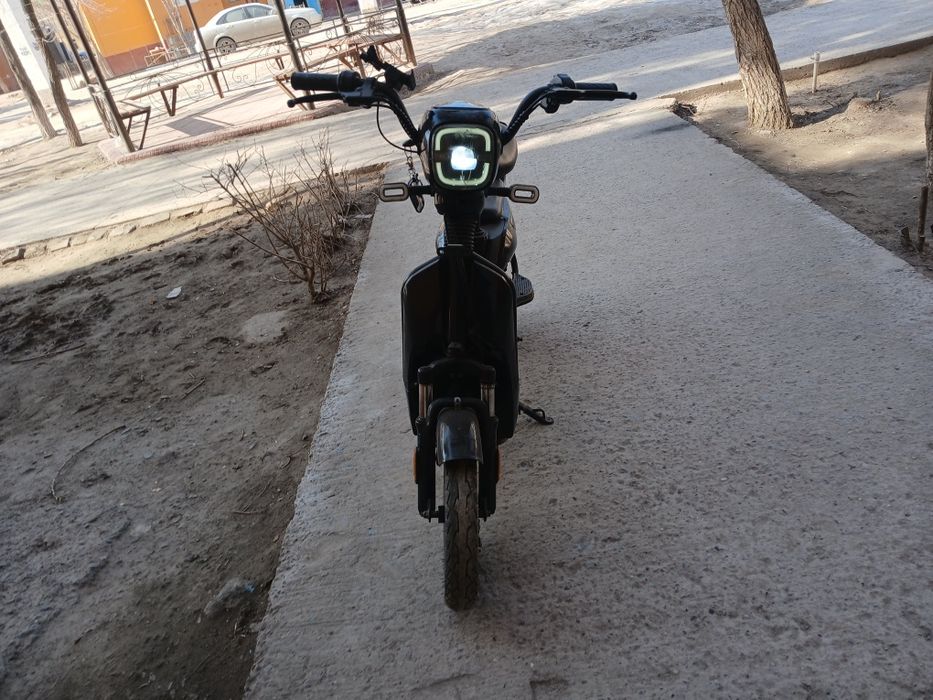 Скутр продайотся