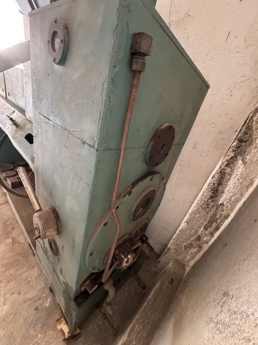 Екструдер за пластмасови изделелия и други