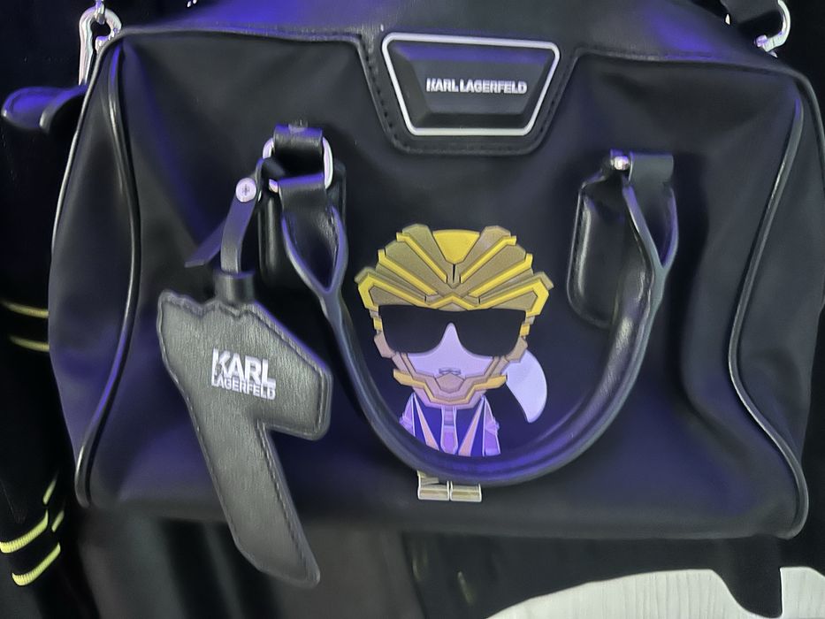 Оригинален лот Karl Lagerfeld