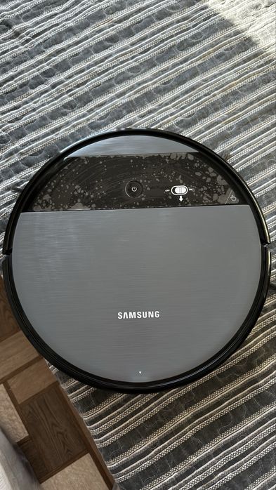 Робот пылесос в идеалном состаяние