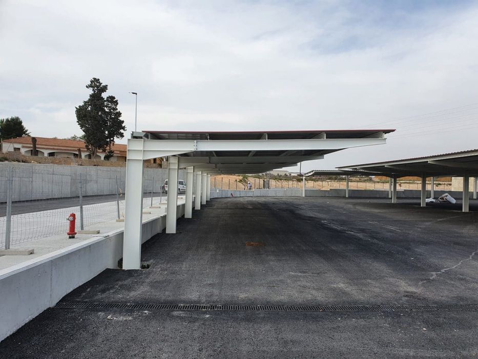 Carport parcare auto diferite modele pe structura metalica
