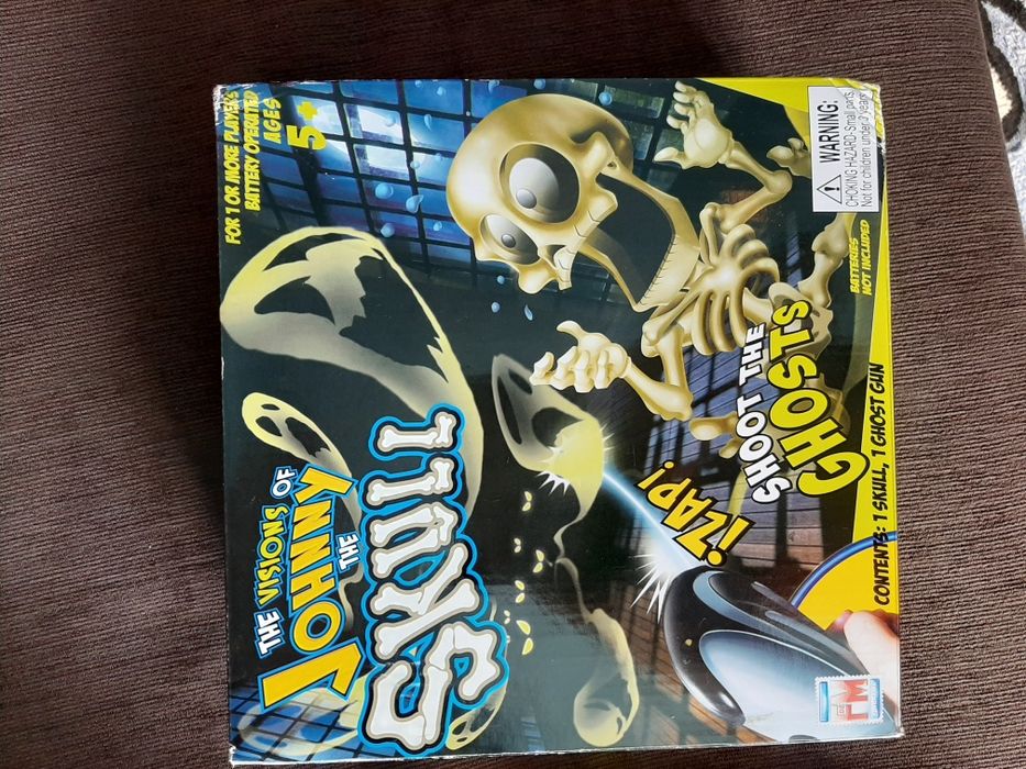 Vand jucărie jonny the skull