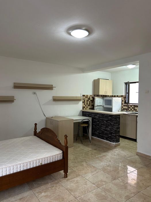 Inchiriez garsoniera