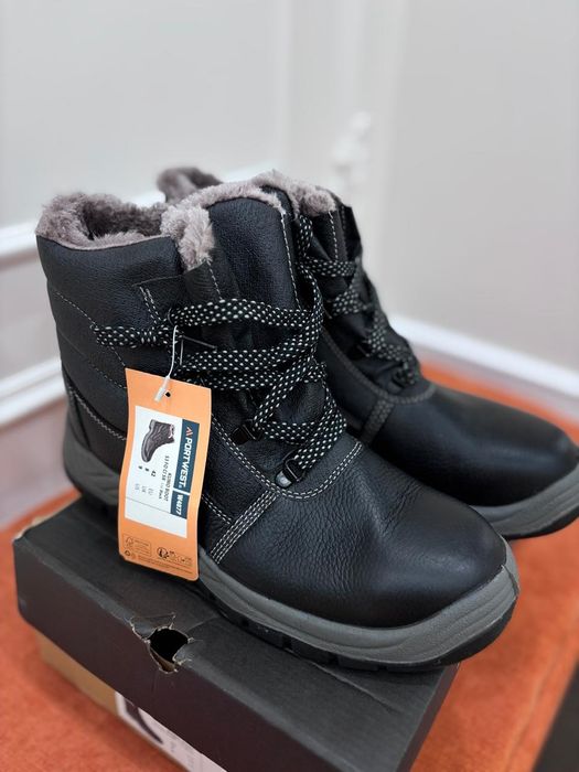 Зимние рабочие ботинки (Portwest) новые