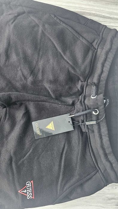 GUESS ново оригинално дамско долнище XXL